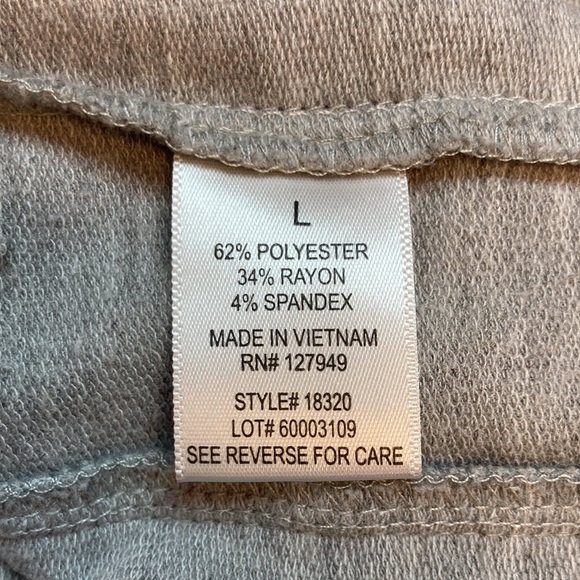 Mind Over Matter Long Sleeve Heather Grey Striped Sweater Dress Sz L - Picture 9 of 10